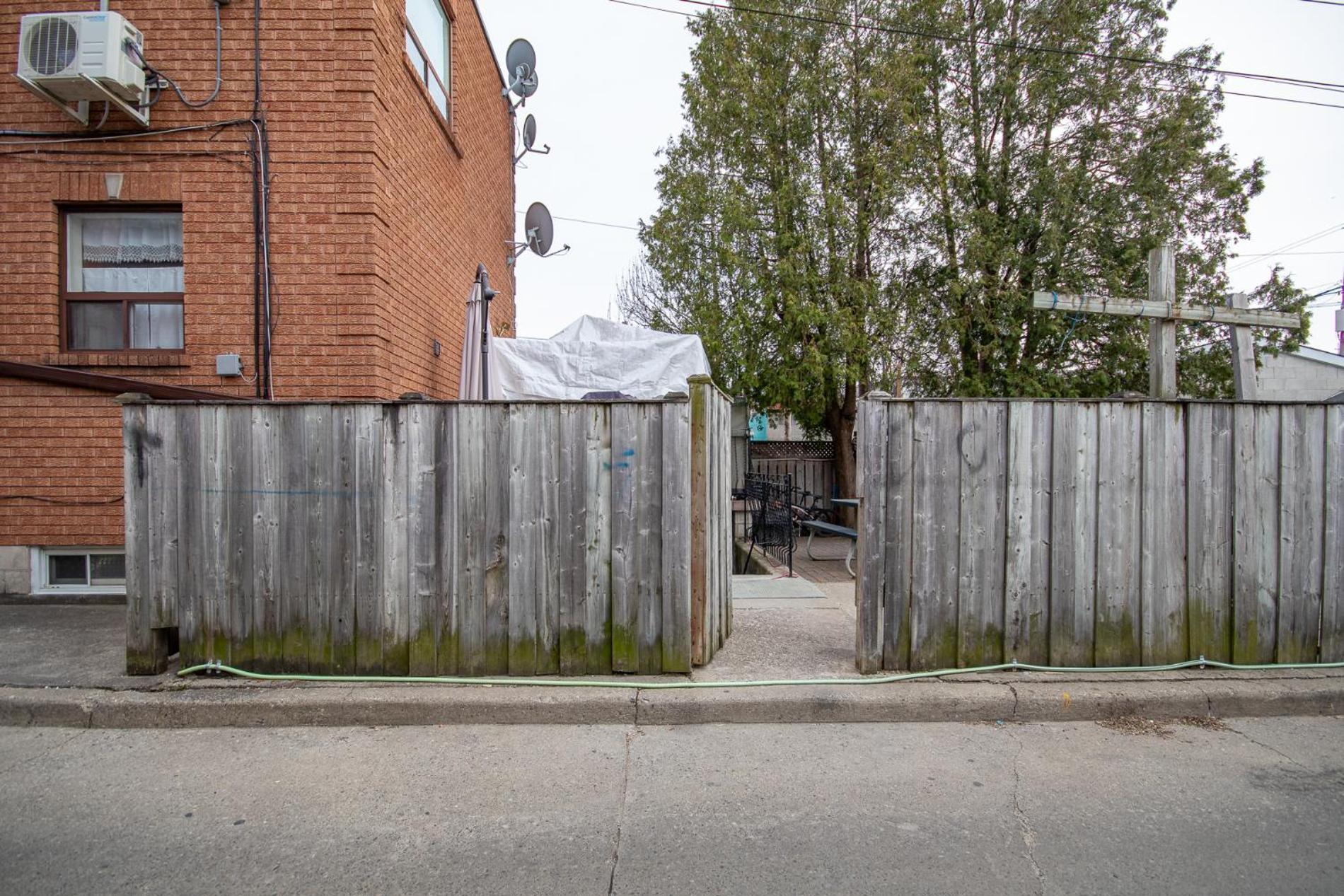 Cozy Home In Downtown Toronto! Luaran gambar